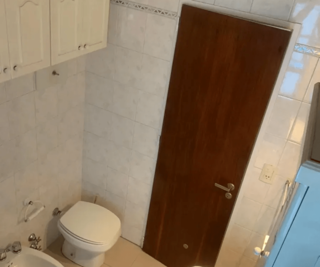 EXCELENTE DEPARTAMENTO DE 2 AMBIENTES MUY LUMINOSO foto 3