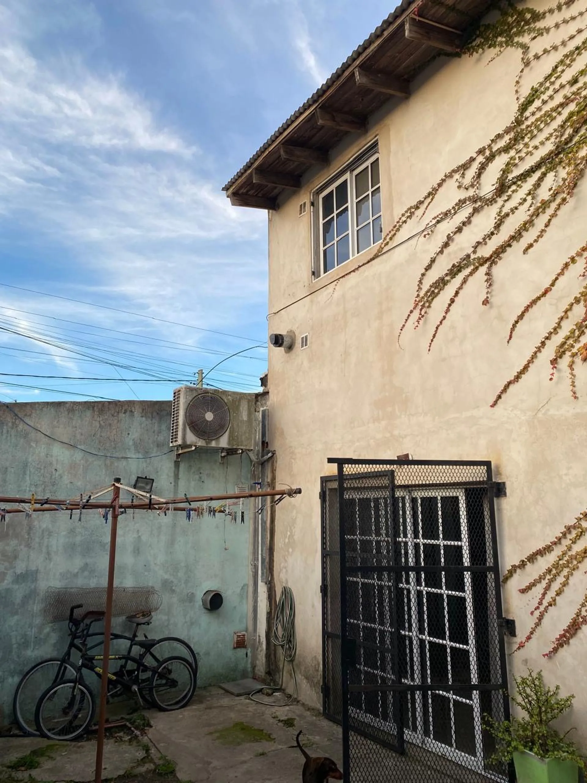 CASA 3 DORMITORIOS EN VENTA BERISSO foto 4