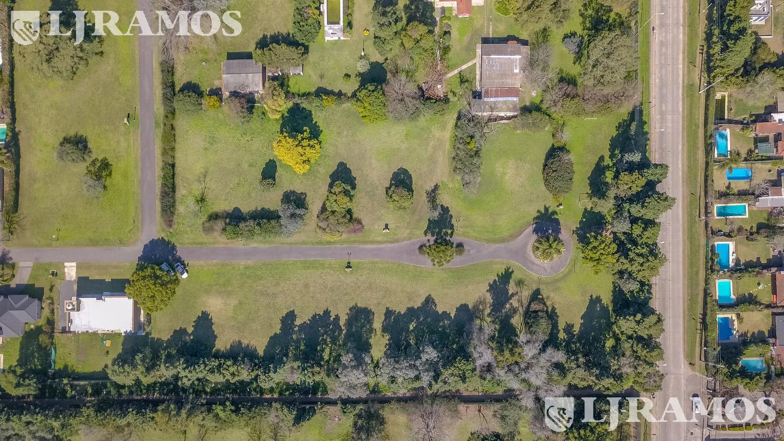 VENTA. Terreno desde 700 m2. Altura Km 54 Ramal Pilar. Paseo Champagnat. foto 4