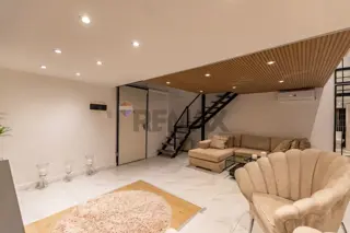 VENTA PH 3 AMB C/ PATIO EXCELENTE ESTADO  RECOLETA foto 4