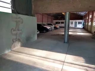 Excelente galpón en venta foto 4