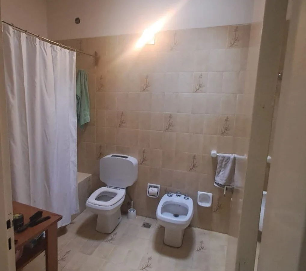 PROPIEDAD EN BLOQUE: CASA 3 AMB + GRAN LOCAL EN 2 PLANTAS CON SÓTANO – TRELEW (CHUBUT) – 207m² CUBIERTOS –100% APTO CRÉDITO! foto 4