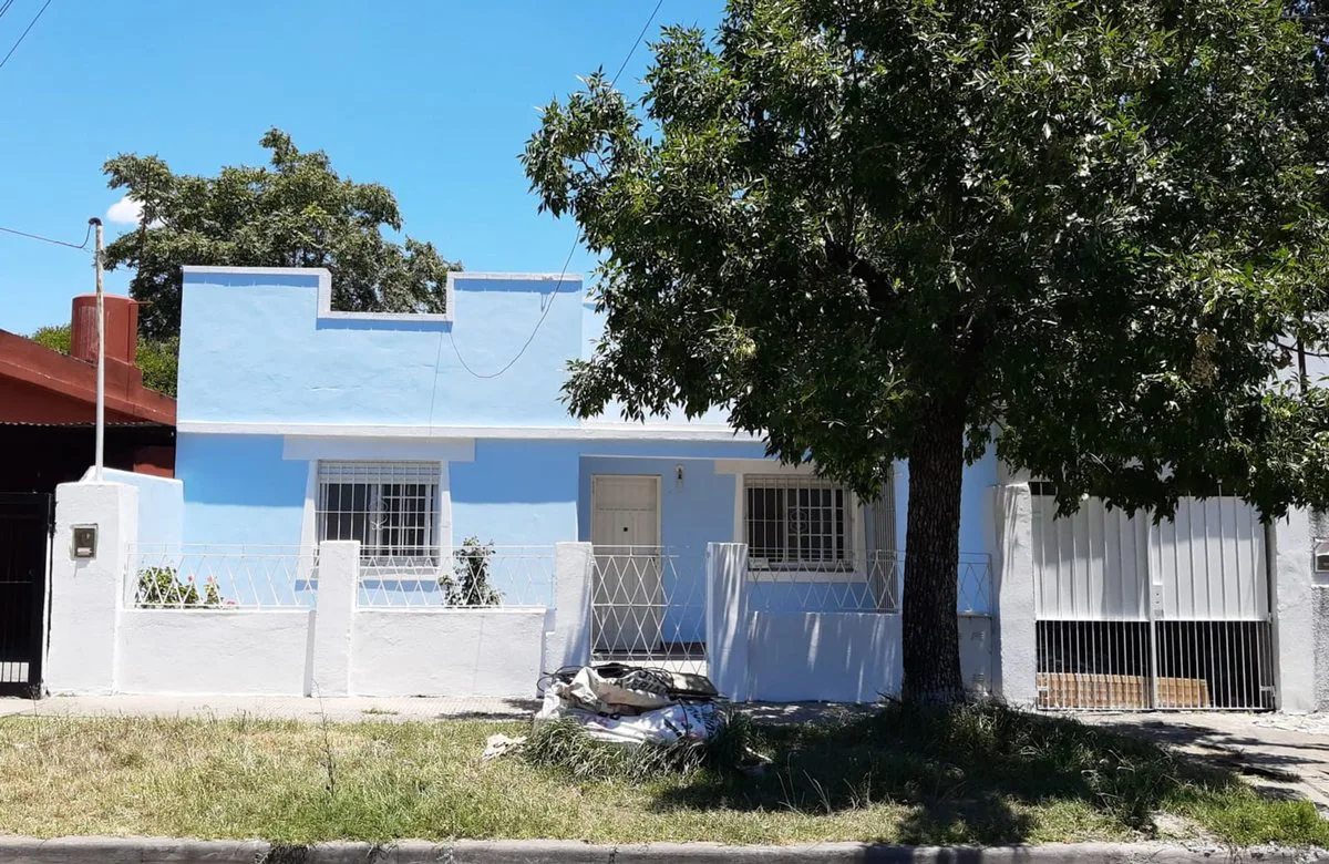 VENTA CASA DON TORCUATO foto 2
