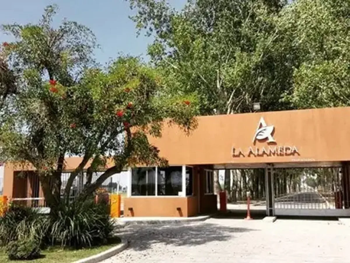 LOTE EN VENTA EN LA ALAMEDA CANNING foto 4