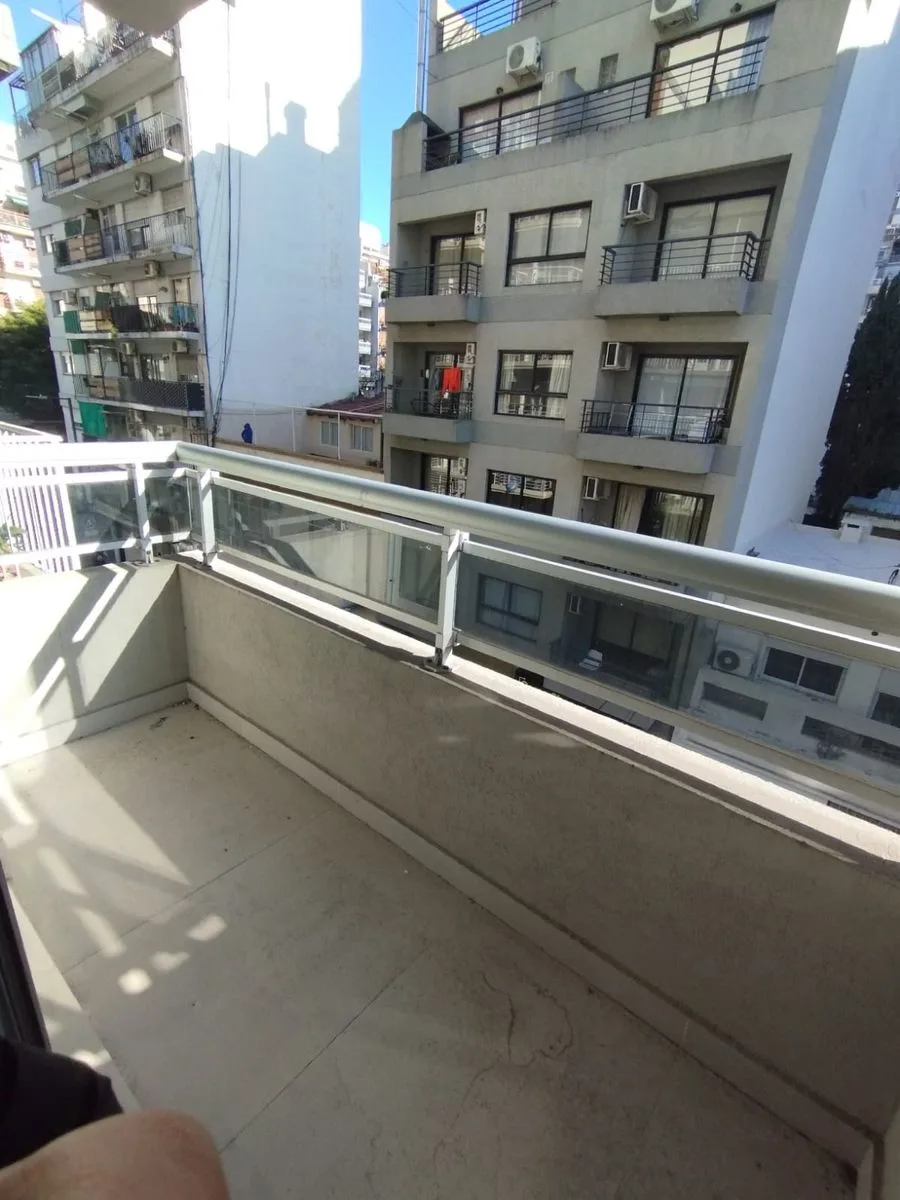 Studio apartment in Núñez – photo 10 of 12