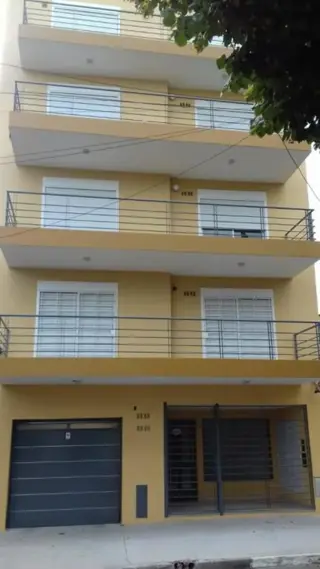 DEPARTAMENTO 3 AMB C/COCHERA A ESTRENAR SAENZ PEÑA foto 1