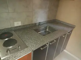 DEPARTAMENTO MONOAMBIENTE CON FONDO foto 5