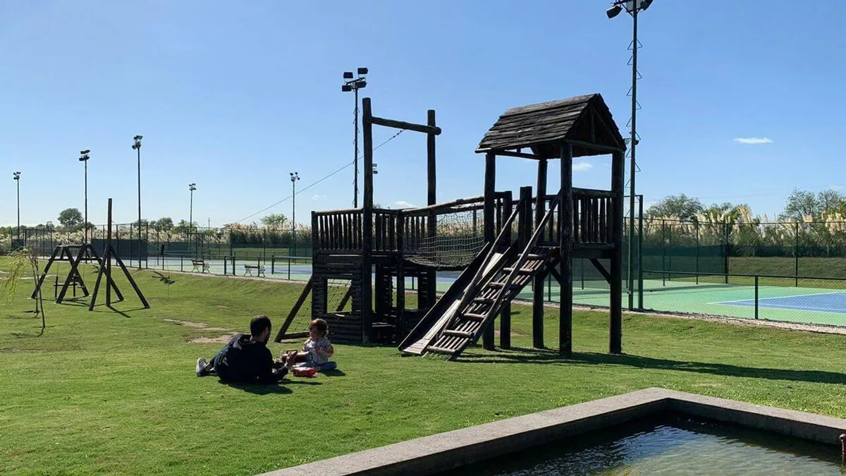 VENTA LOTE 788m²  NAUDIR ETAPA 1 BELEN DE ESCOBAR foto 4