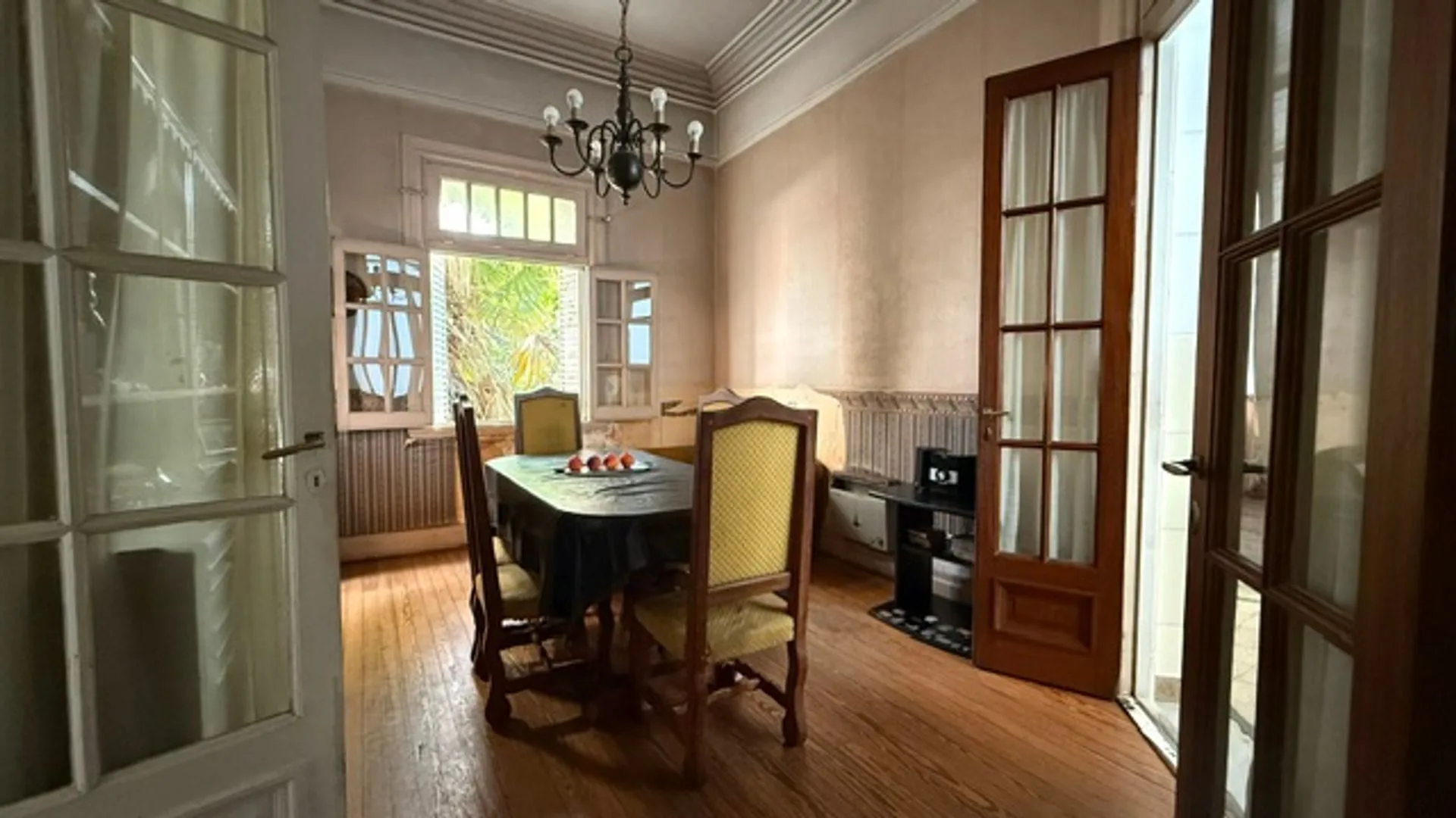 VENTA PH 4 AMB C/TERRAZA Y QUINCHO EN AVELLANEDA foto 4