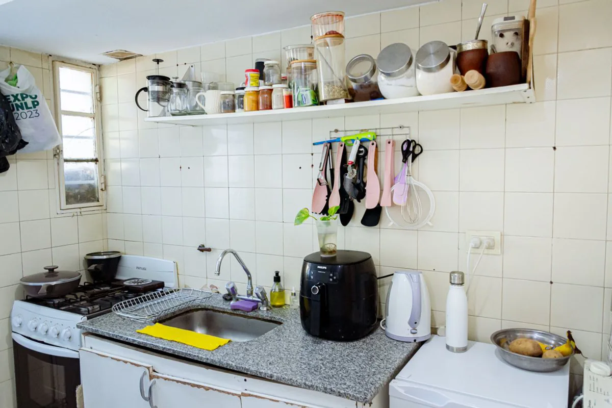PH UN DORMITORIO EN VENTA LA PLATA 17 Y 58 + PATIO foto 5