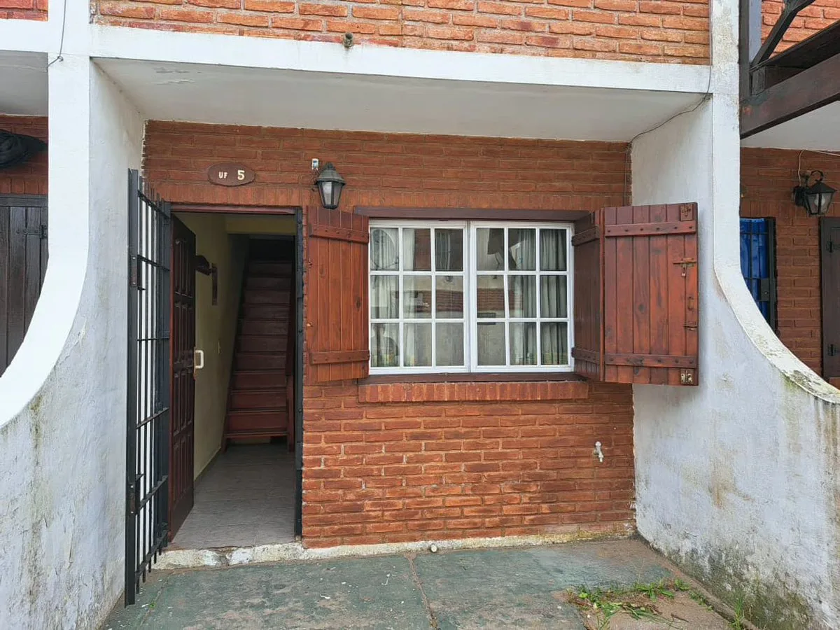 VENTA DE TRIPLEX EN MAR DEL TUYU foto 2