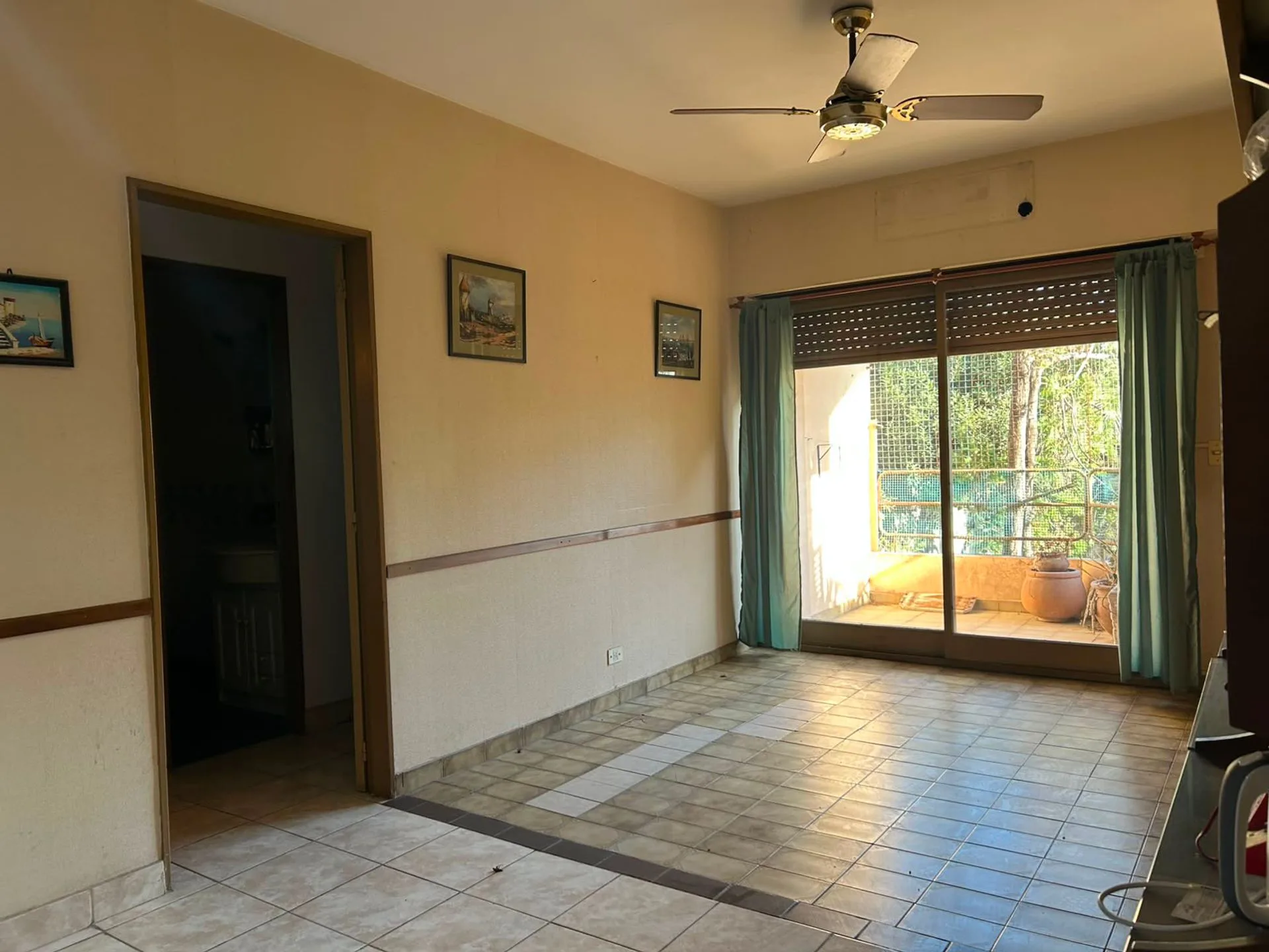 Depto 3 Amb con Cochera y Balcon en venta foto 3