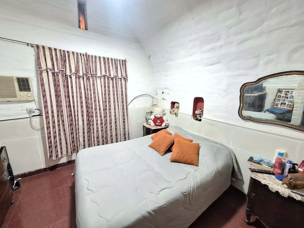 VENTA DE CASA SOBRE AV. BESARES LA BANDA foto 4