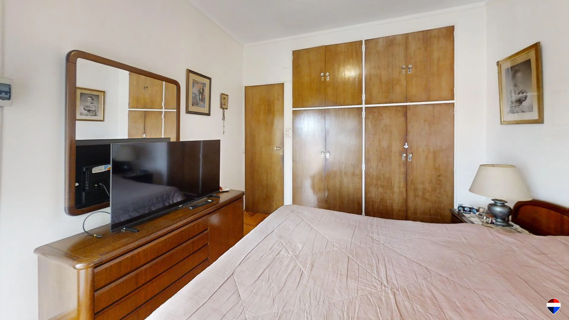 VENTA DEPTO/4 AMBIENTES-C/BALCON/EXCELENTE ESTADO! foto 4