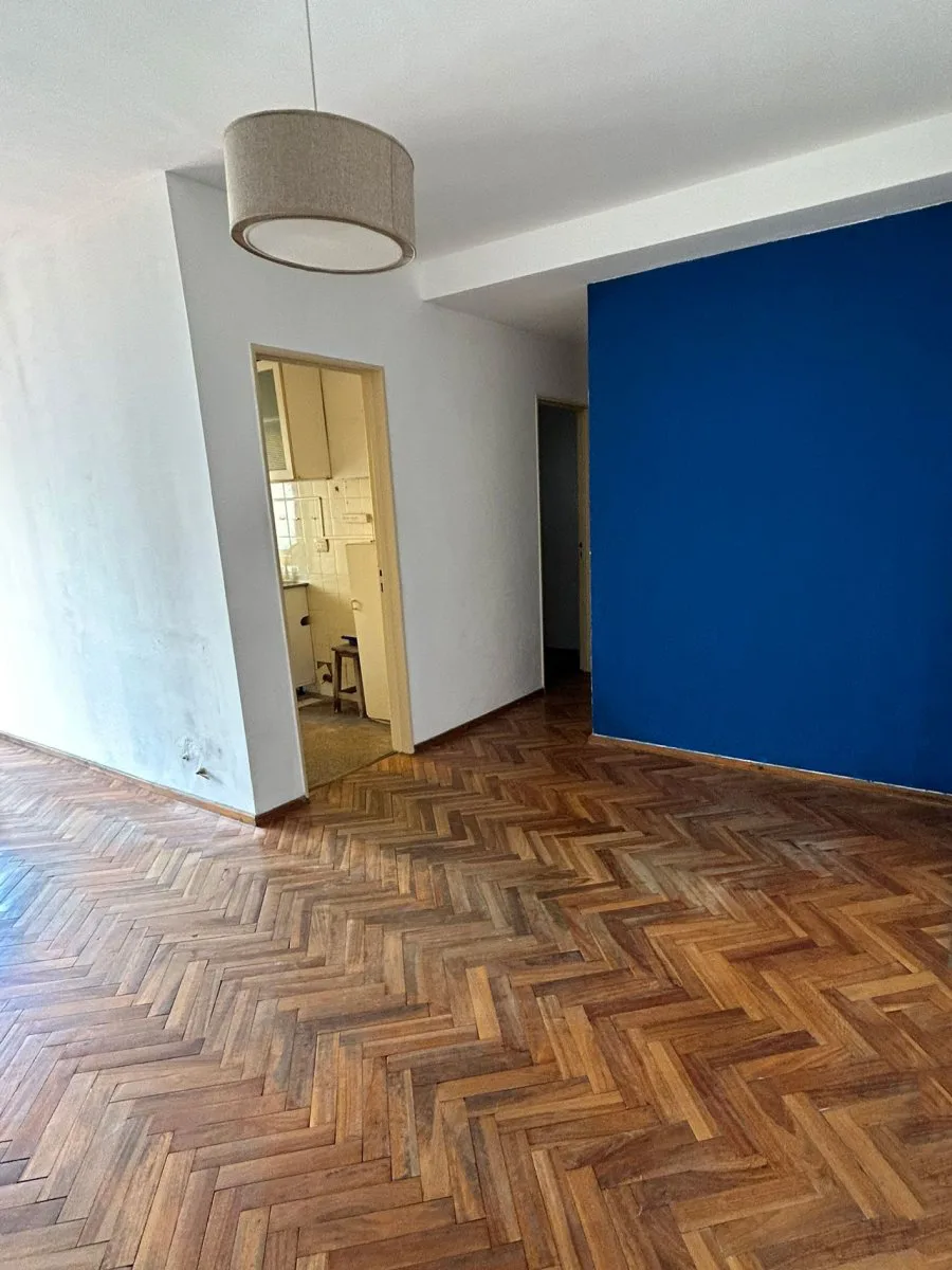 3 ambientes, Balcón Corrido, lleno de luz foto 3