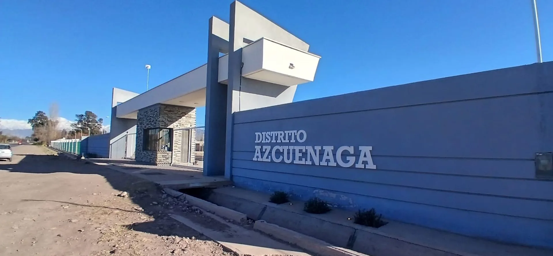 Lote en Venta Bº Distrito Azcuenaga - Lunlunta foto 2