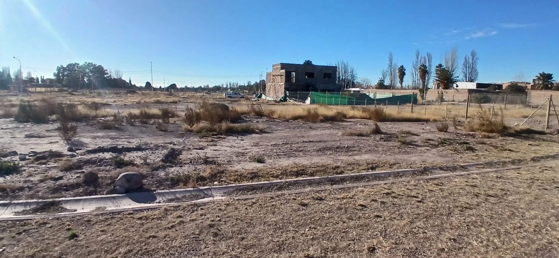 Lote en Venta Bº Distrito Azcuenaga - Lunlunta foto 5