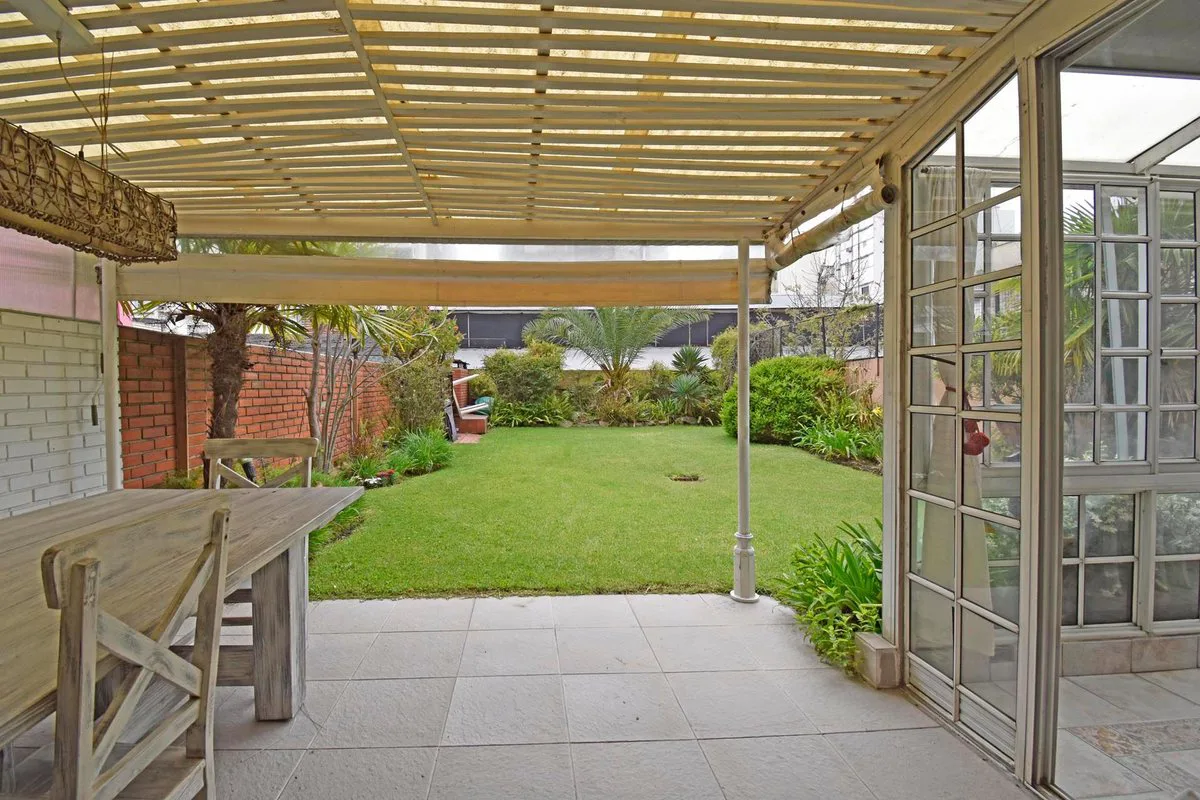 VENTA DEPARTAMENTO C/ JARDIN Y COCHERA EN RECOLETA foto 3