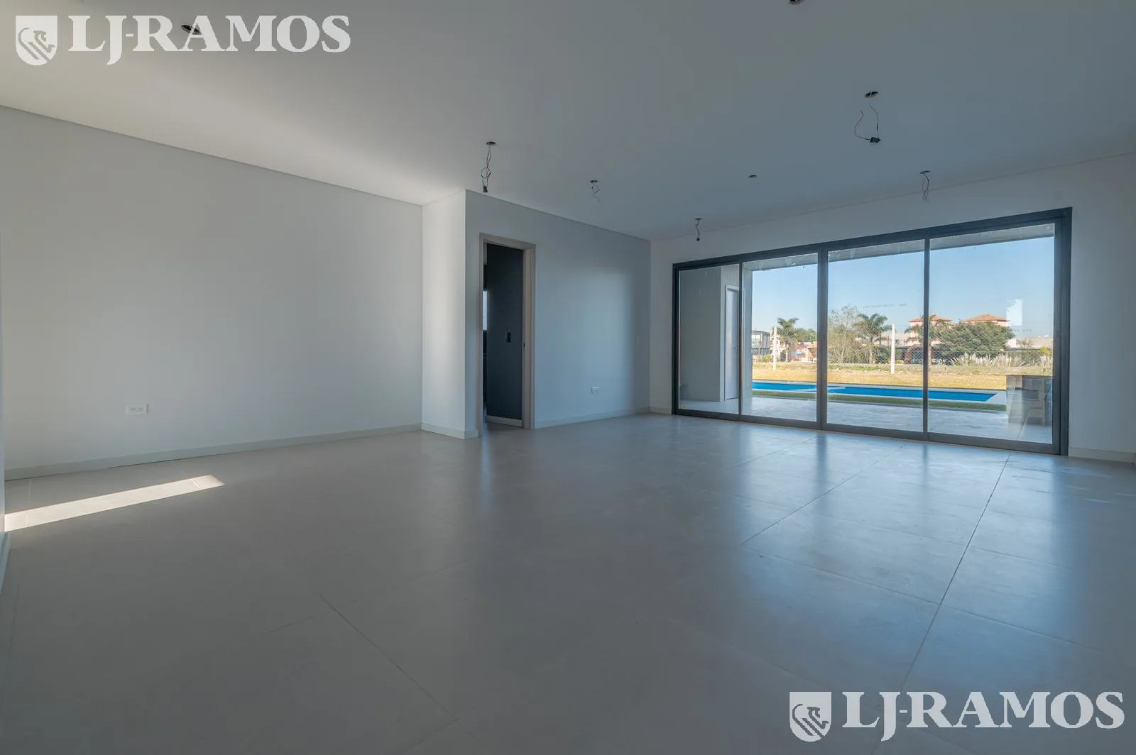 4 DORMITORIOS, 4 BAÑOS COMPLETOS. A ESTRENAR. foto 4