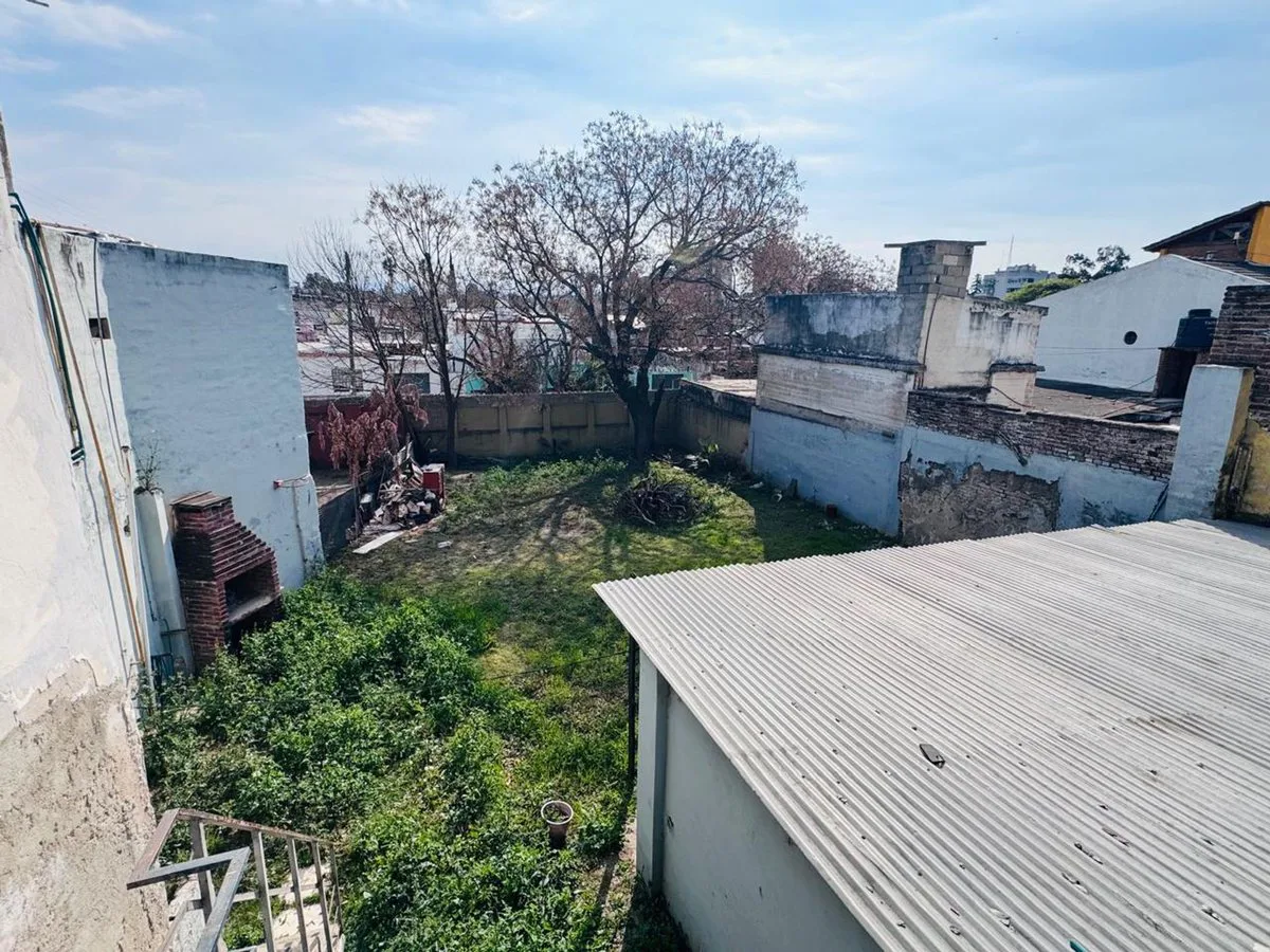 OPORTUNIDAD CASA A REFACCIONAR EN ALBERDI 586 mts foto 5