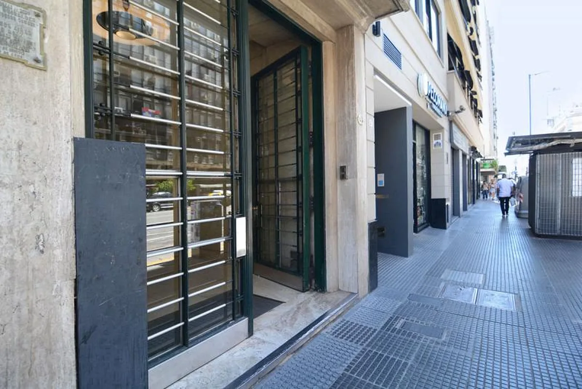 Corrientes Av. 535 10º foto 2