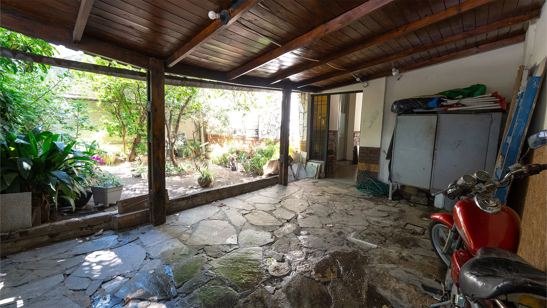 VENTA CASA 7 AMBIENTES VILLA PUEYRREDON CABA foto 3
