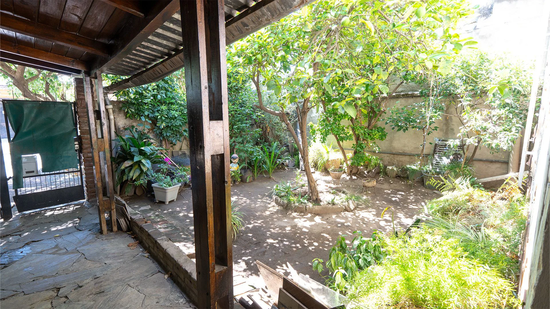 VENTA CASA 7 AMBIENTES VILLA PUEYRREDON CABA foto 4