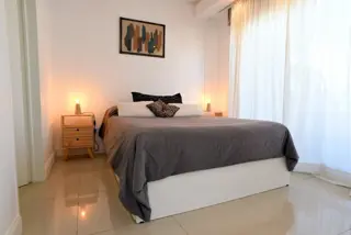 Excelente departamento con balcon terraza foto 5
