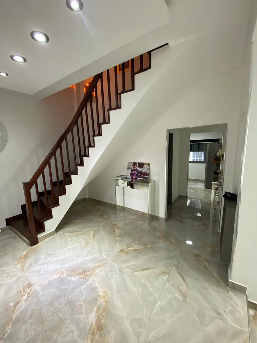 Venta casa de 6 ambientes en Devoto foto 5