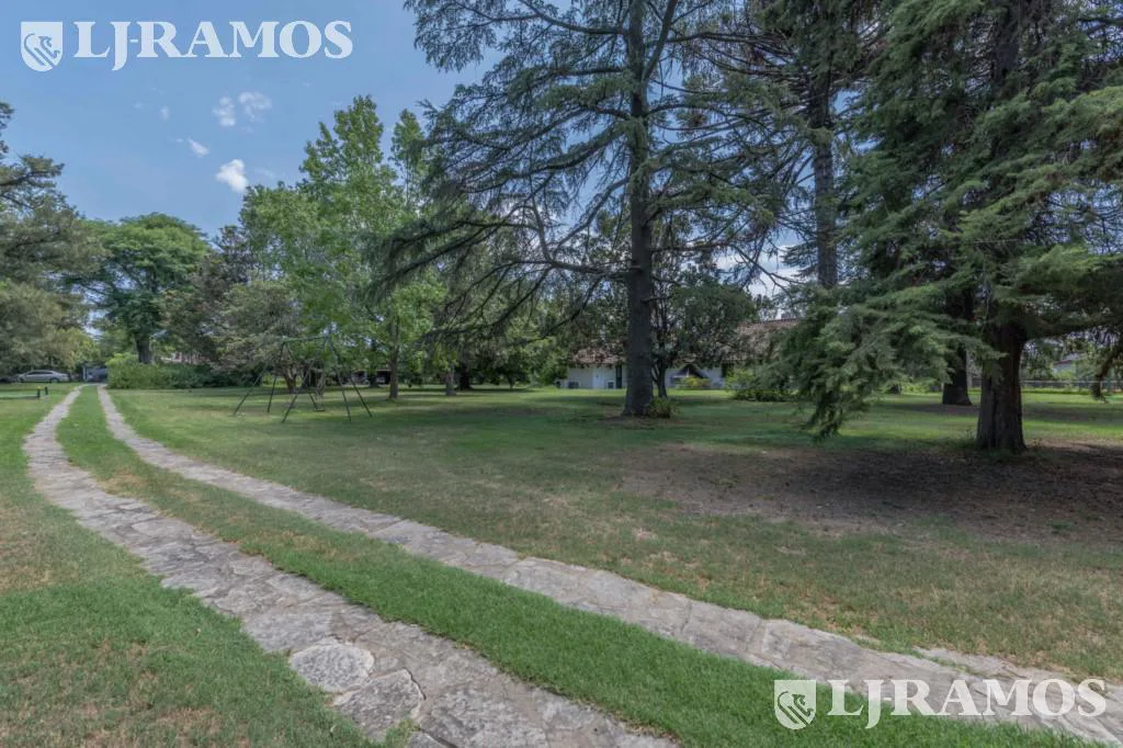 Terreno en venta en  Don Torcuato - BARRIO EL ROCIO -  DON TORCUATO - LOTE  13 - U$S 110.000 foto 4