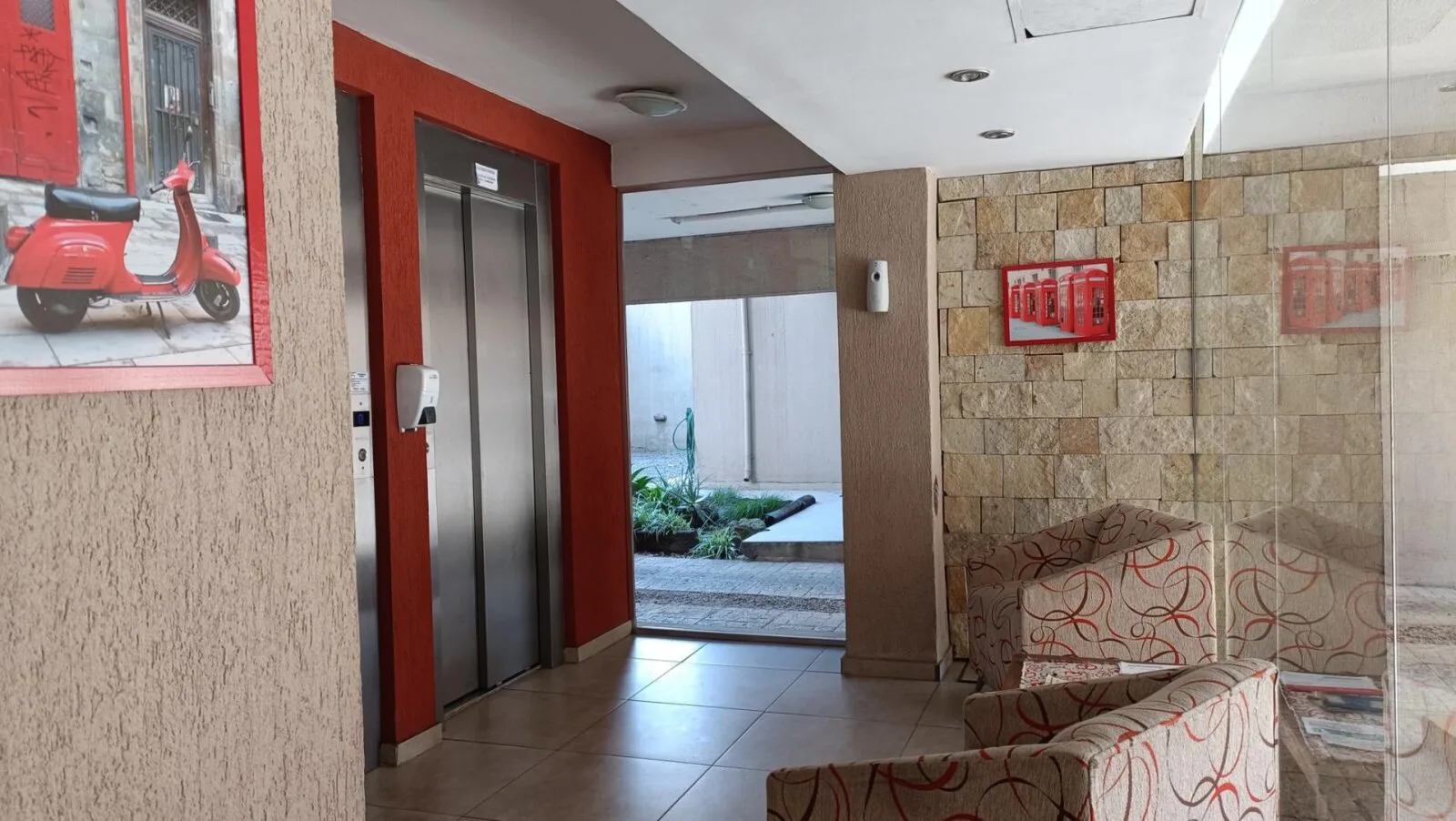 Alquiler Departamento 2 ambientes con balcón en Moron Sur foto 4