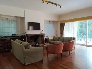 Exclusiva Propiedad Estilo Inglés En Club De Campo Abril foto 5