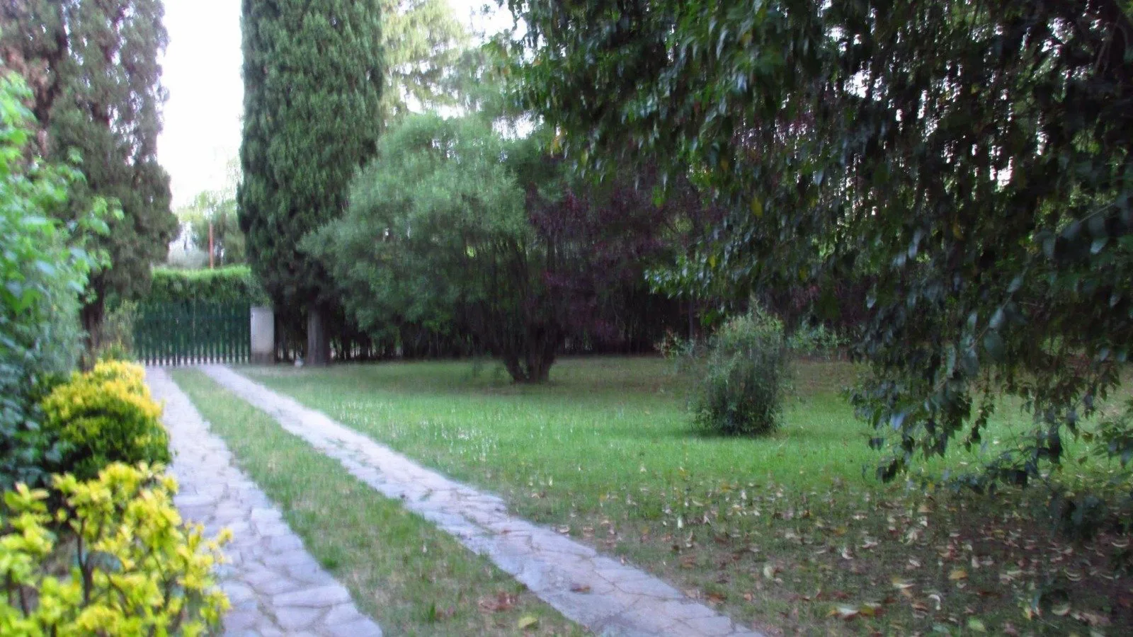 Venta Quinta en La Reja foto 3