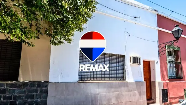 CASA VENTA MACROCENTRO SALTA 3 DORMITORIOS