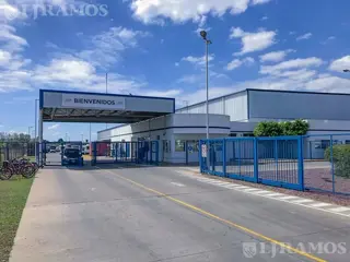 Depósito en Garin foto 1