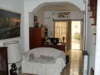 Triplex en Venta en Ramos Mejía, La Matanza, Buenos Aires foto 2