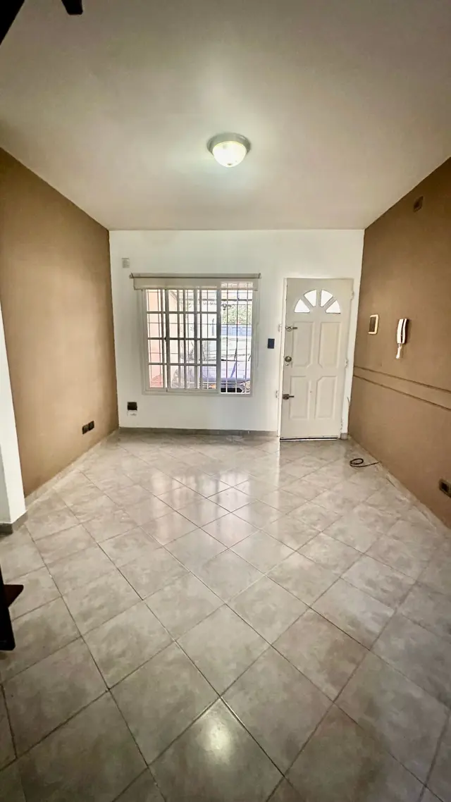 PH DUPLEX 3 AMB CON COCHERA Y PATIO - San Justo