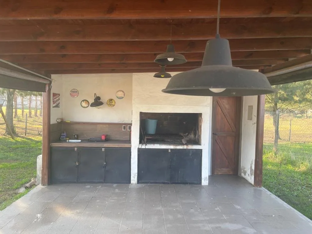 Lote con Quincho y Pileta en Barrio Los Olivos - Monte foto 2