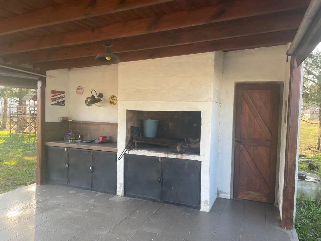 Lote con Quincho y Pileta en Barrio Los Olivos - Monte foto 5