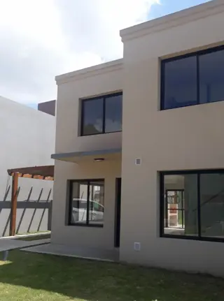 CASA MINIMALISTA 4 AMB -A ESTRENAR - HARAS FACUNDO foto 1