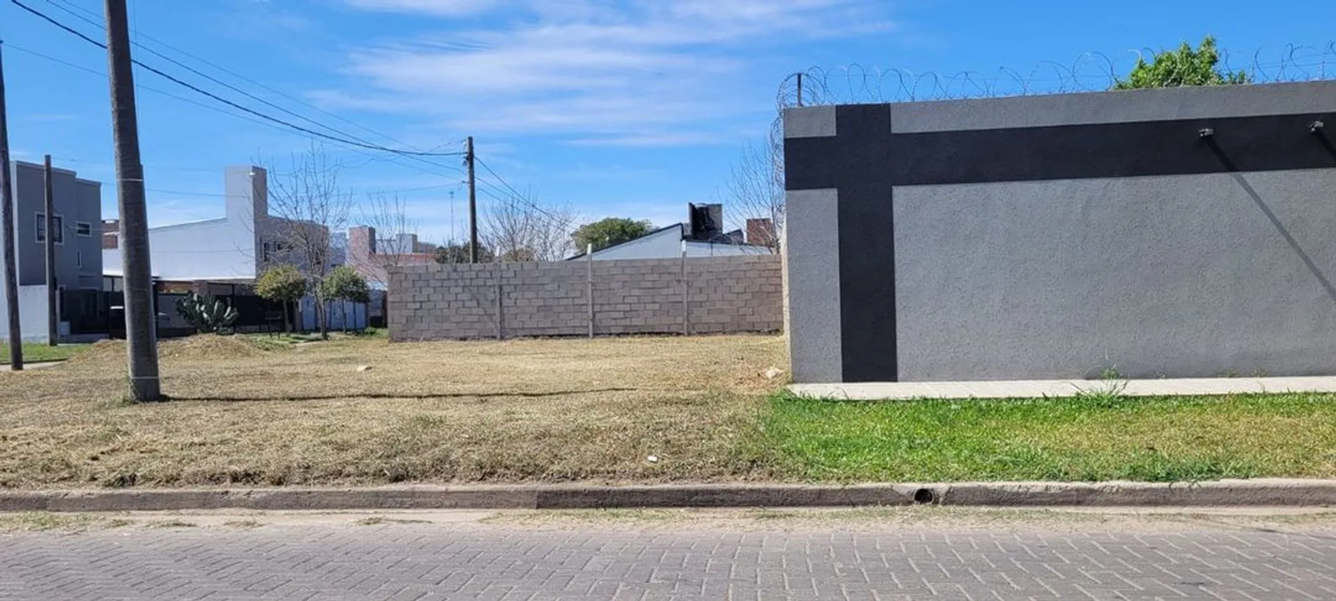 Terreno Rivadavia 8300 esquina Gorriti foto 3