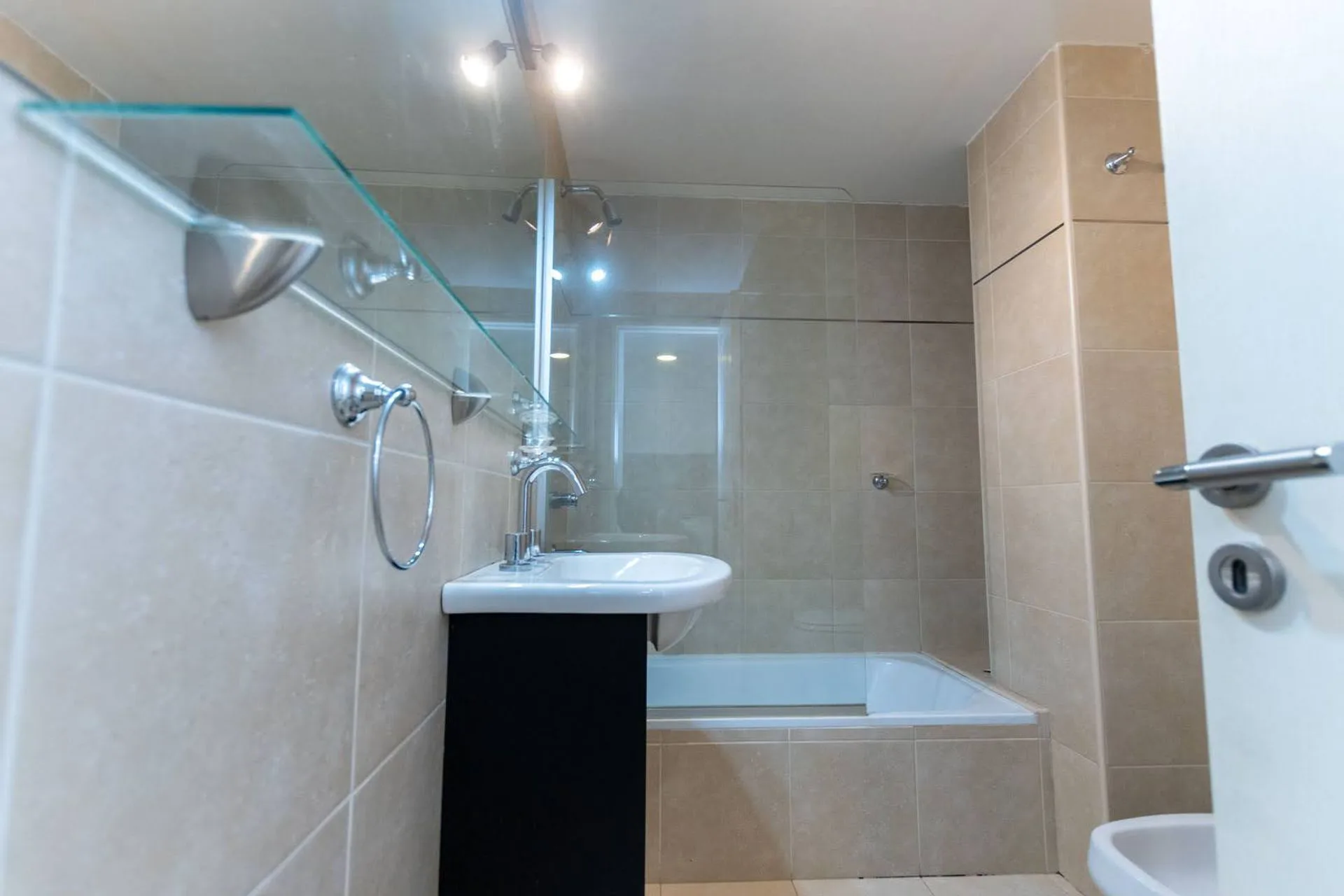 DPTO DE 1 DORMITORIO EN PUERTO AMARRAS TORRE 3 foto 5