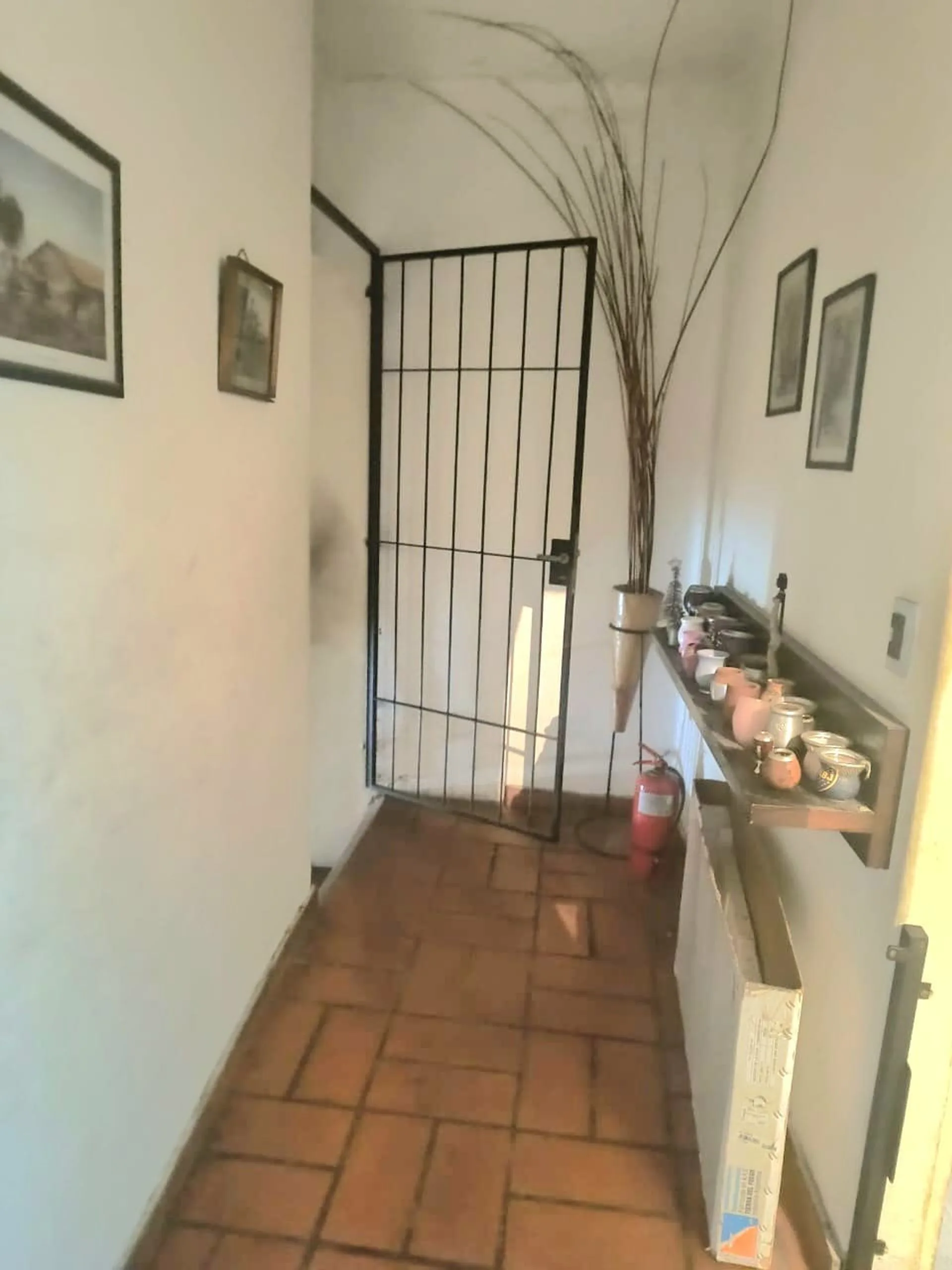 VENTA CASA 6 AMBIENTES FLORES EN BLOQUE TERRAZA foto 4