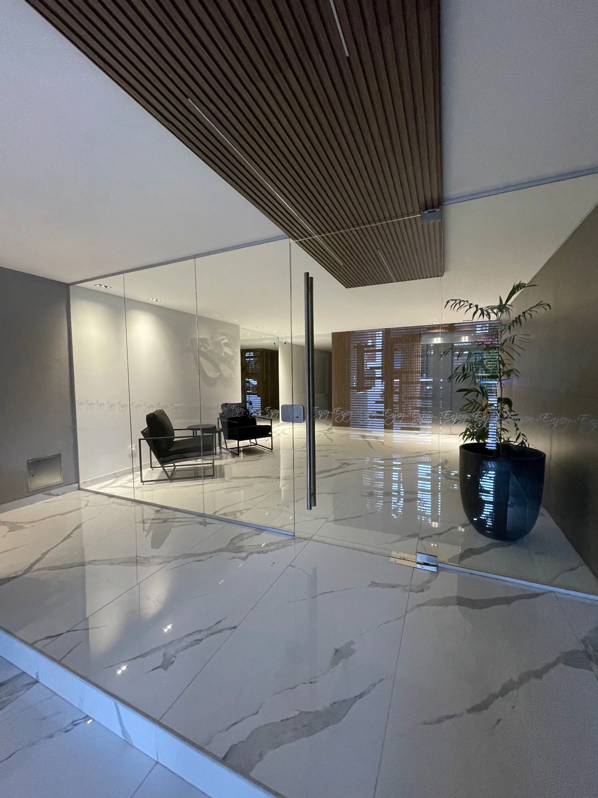 Venta Semipiso 4 Amb - Dep - Coch- baul- Amenities foto 2