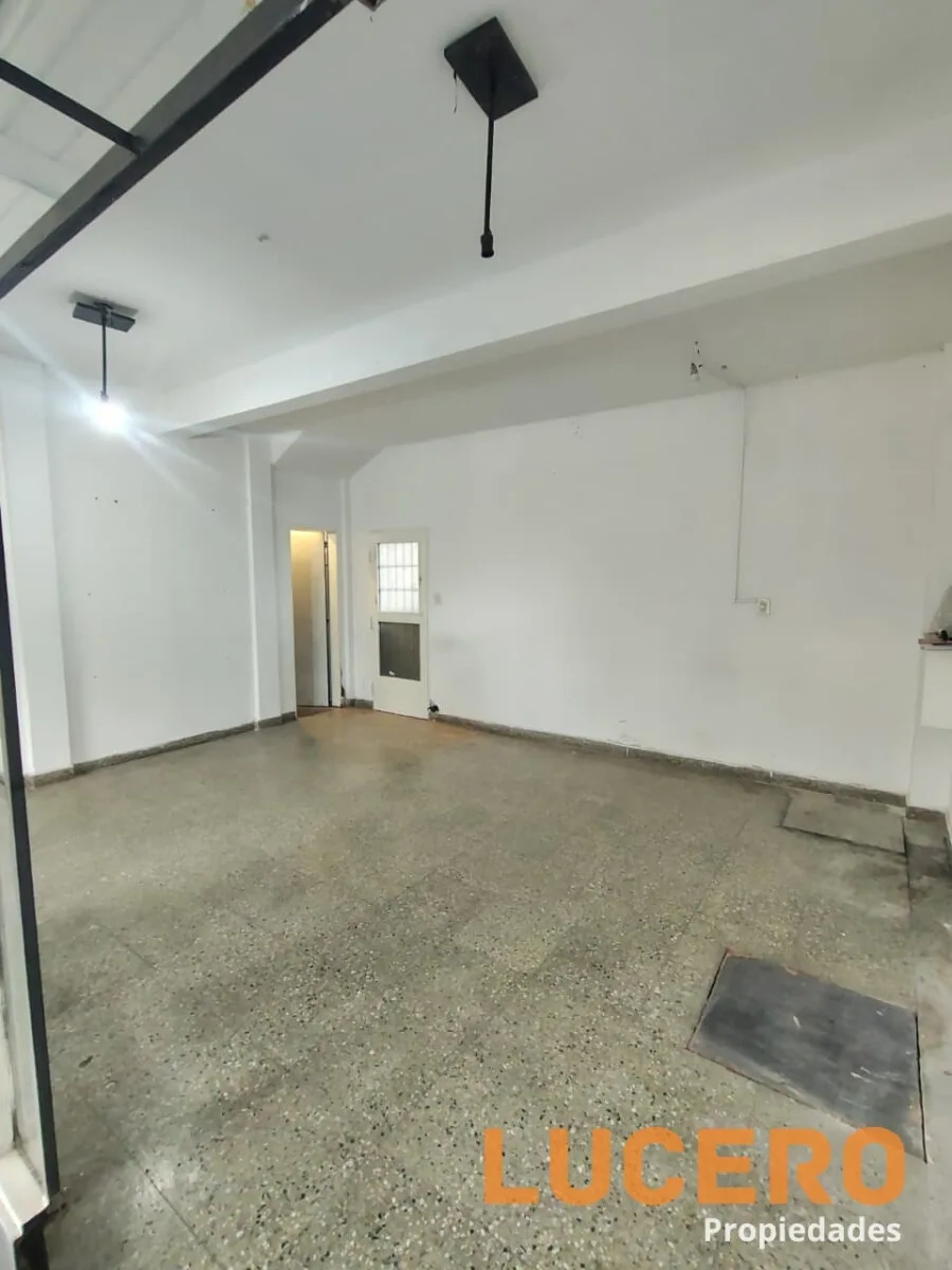 Alquiler local comercial en Morón Sur foto 3