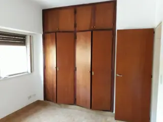 DEPARTAMENTO EN ALQUILER - MATHEU foto 2