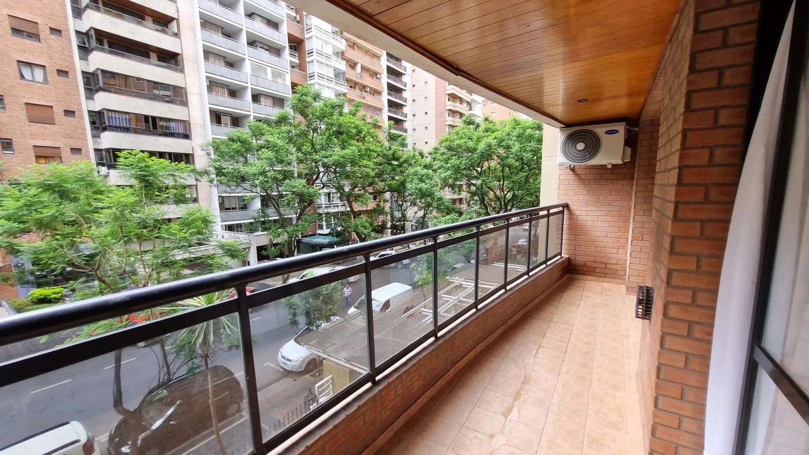 Alquiler Temporal | 1 Dormitorio | Balcón |  próx. Parque Sarmiento y Museo Cs. Naturales foto 3