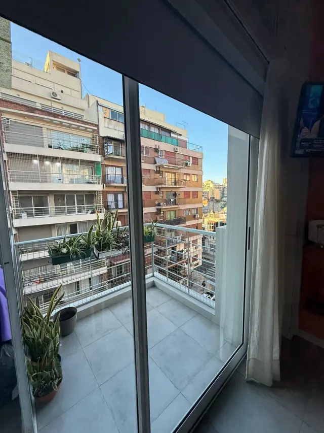 ESPECTACULAR 2 AMBIENTES TIPO DUPLEX CON COCHERA