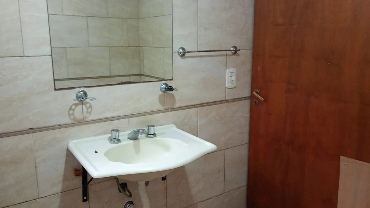 VENTA 3 CASAS LOS CARDALES CON JARDIN foto 2