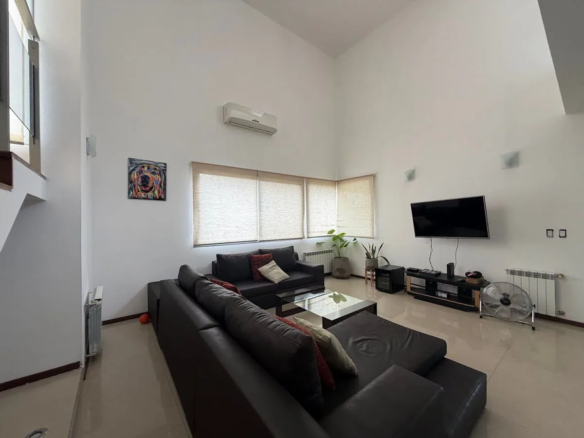 VENTA CASA 3 DORMITORIOS MAS COMODIN EN AGUADAS foto 2